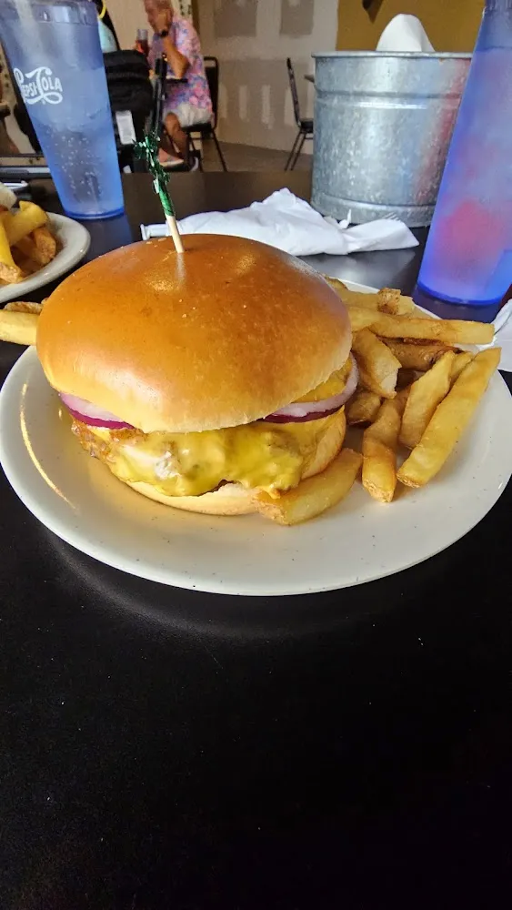 Chili Cheeseburger